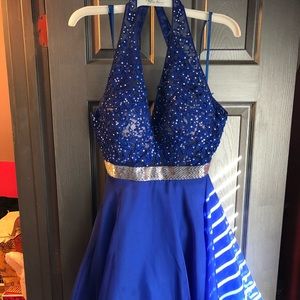 Beautiful short dress